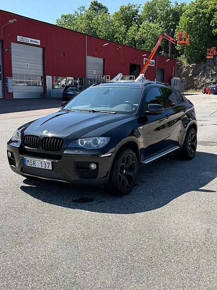 BMW X6 10 of 16