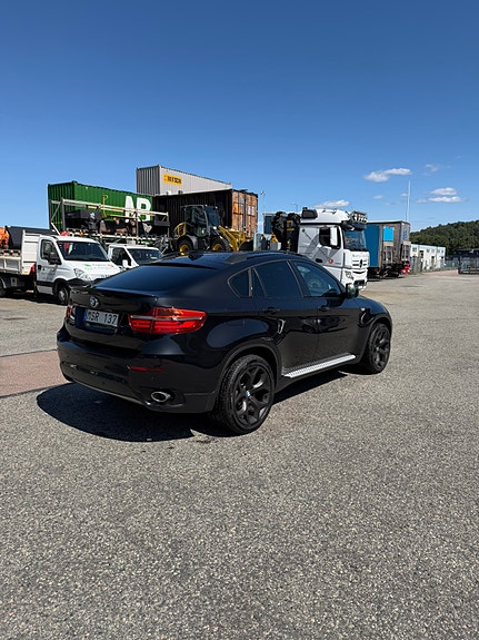 BMW X6 16 of 16