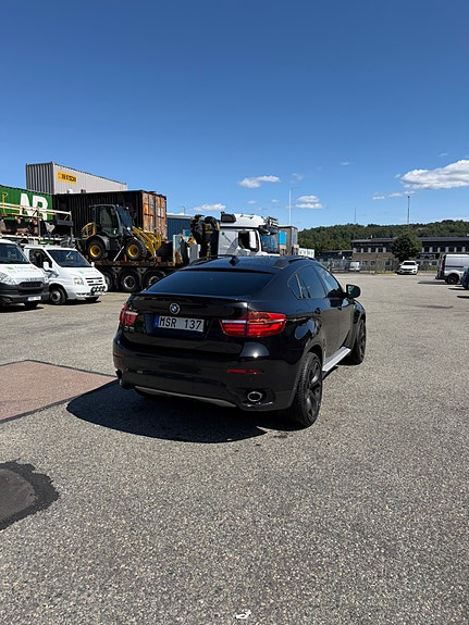 BMW X6 9 of 16
