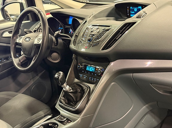 Ford C-Max 17 of 25