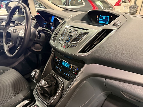 Ford C-Max 18 of 25