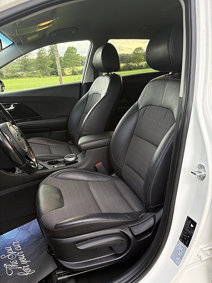 Kia Niro 8 of 27