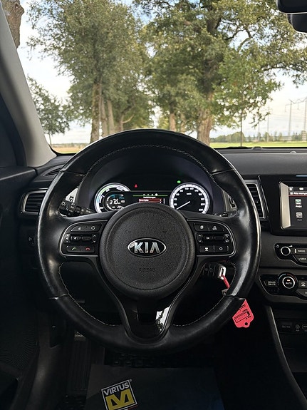 Kia Niro 12 of 27