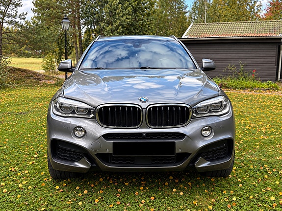 BMW X6 2 of 21