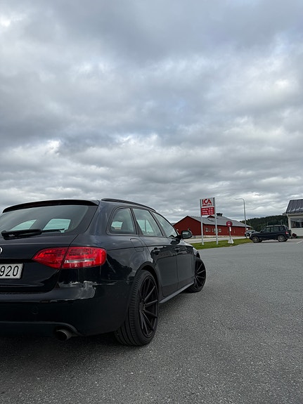 Audi A4 2 of 6