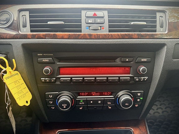 BMW 325i 17 of 20