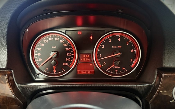 BMW 325i 14 of 20