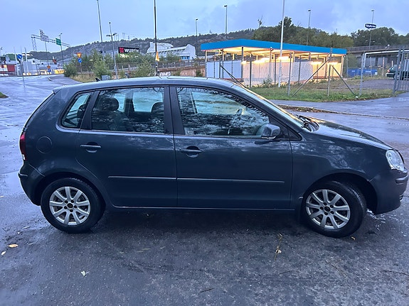 Volkswagen Polo 4 of 12