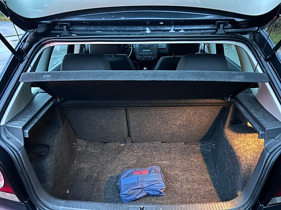 Volkswagen Polo 12 of 12
