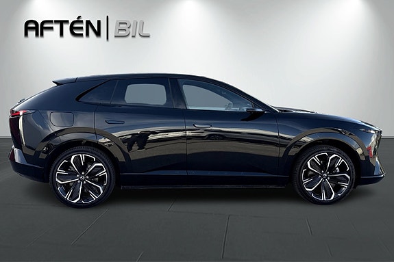 Mazda CX-6e 6 of 30