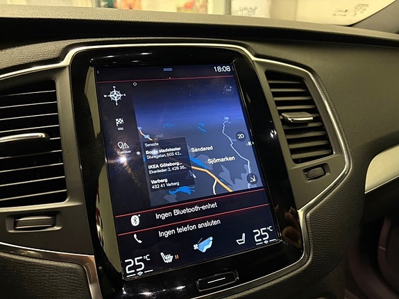 Volvo XC90 4 of 7