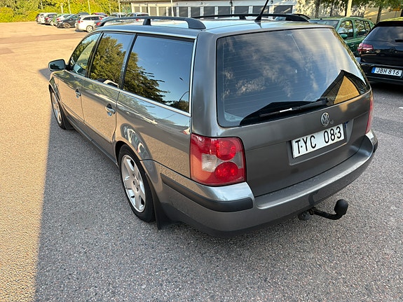 Volkswagen Passat 5 of 7