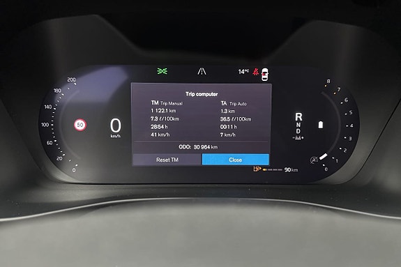 Volvo XC40 16 of 22