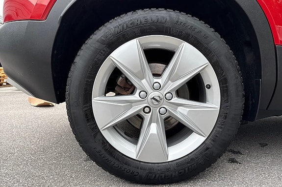 Volvo XC40 17 of 22