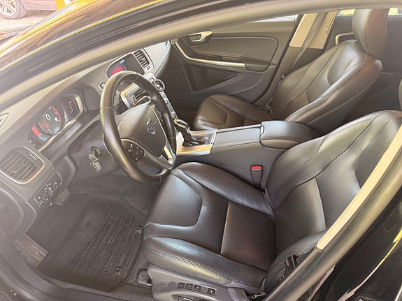Volvo S60 6 of 7
