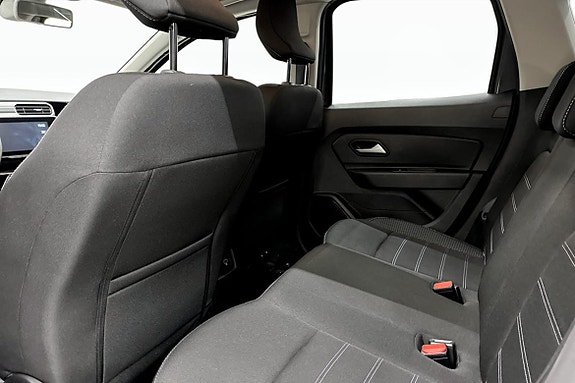 Dacia Duster 8 of 9