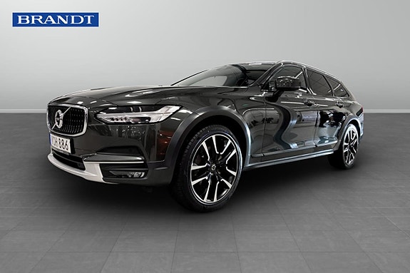 Volvo V90 Cross Country