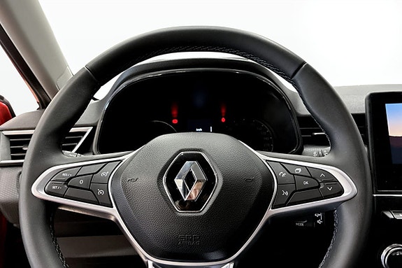 Renault Clio 13 of 18