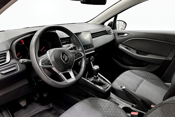 Renault Clio 9 of 18