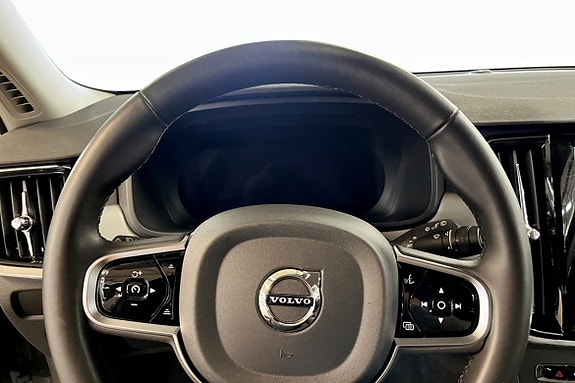 Volvo V90 7 of 9