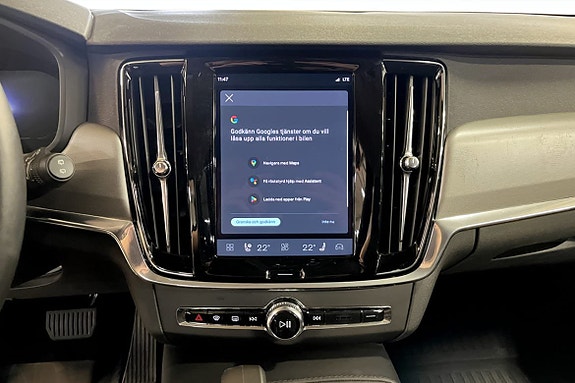 Volvo V90 6 of 9