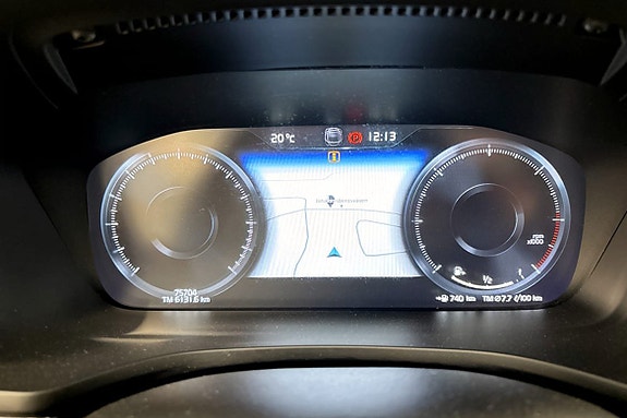 Volvo V60 Cross Country 7 of 9