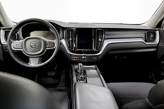 Volvo XC60 4 of 9