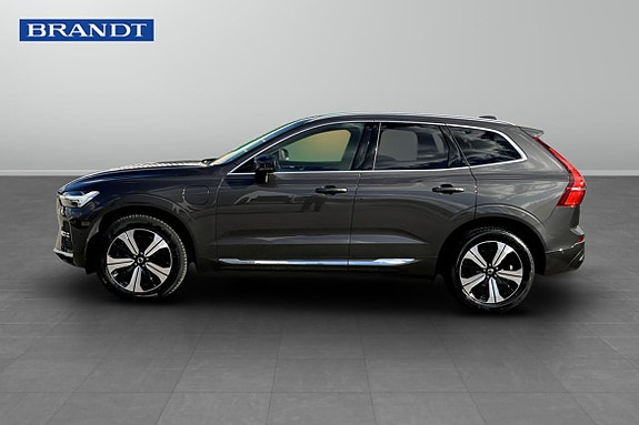 Volvo XC60 3 of 9
