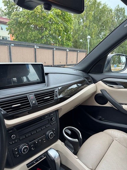 BMW X1 17 of 18
