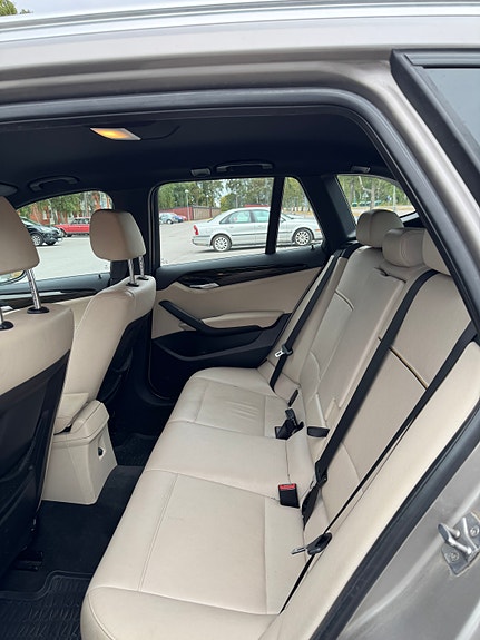 BMW X1 11 of 18