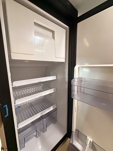Sun Living V-serien 60 SP 10 of 17