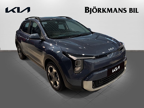 Kia Stonic 2 of 14