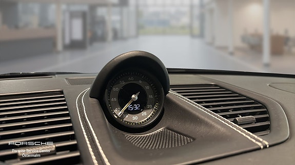 Porsche 911 GT3 14 of 16