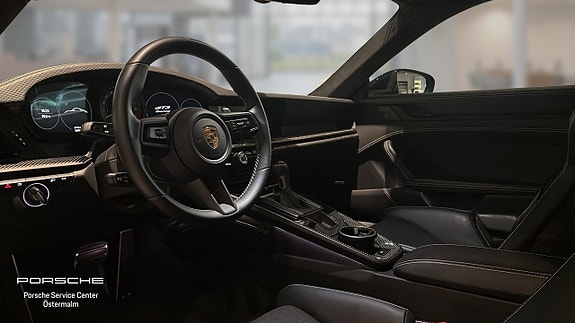 Porsche 911 GT3 3 of 16
