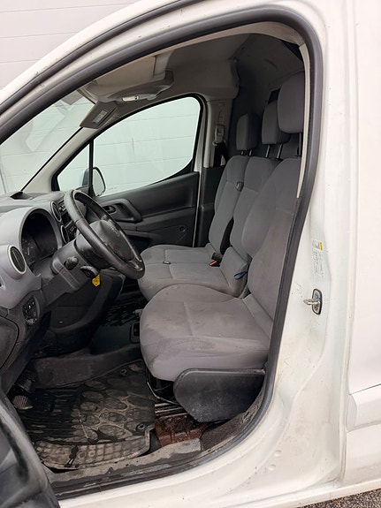 Peugeot Partner 10 of 17