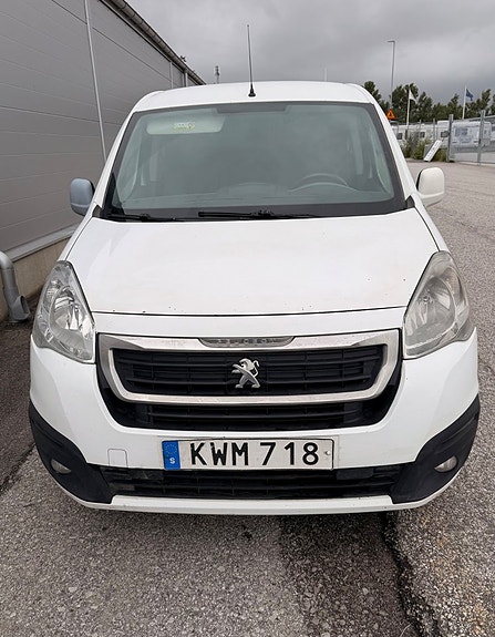 Peugeot Partner 2 of 17