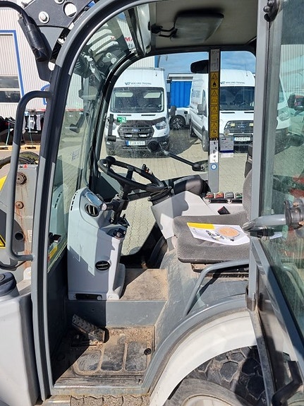Begagnad Kramer 5035 / 1720kg lastare / lyfter 1200kg 9 of 12