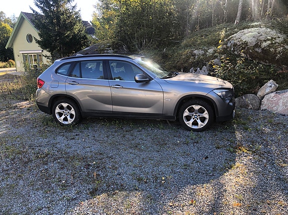 BMW X1 3 of 3