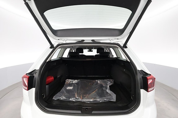 Volkswagen Passat Alltrack 26 of 27