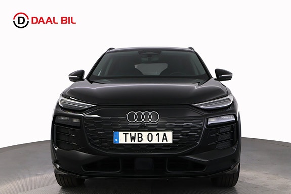 Audi Q6 e-tron 2 of 29