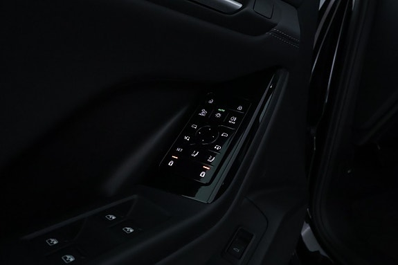 Audi Q6 e-tron 29 of 29