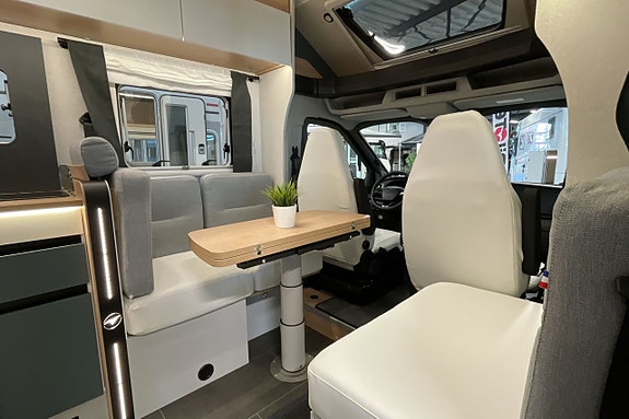 Pilote 690GJ Atlas 6 of 12