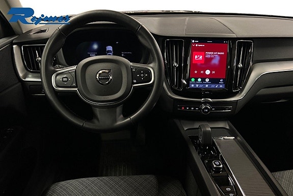 Volvo XC60 8 of 20