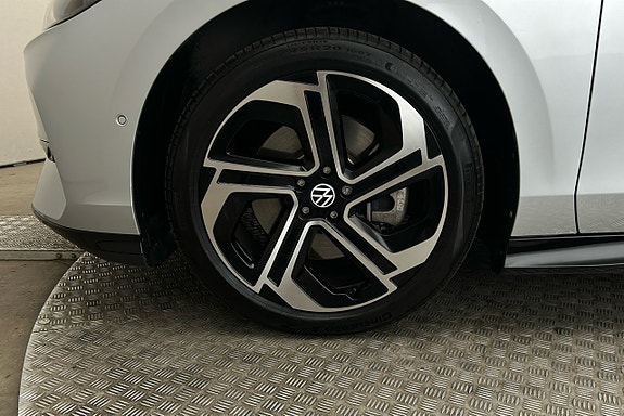 Volkswagen ID.7 12 of 30