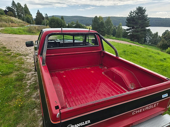 Chevrolet K10 12 of 14