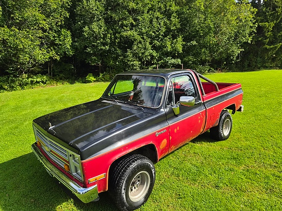 Chevrolet K10 14 of 14
