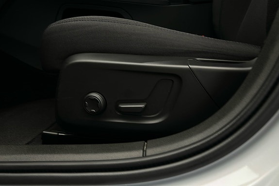 Polestar 2 18 of 28