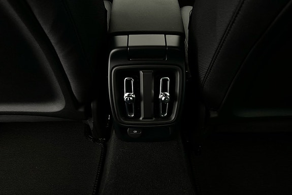 Polestar 2 23 of 28