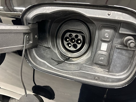 Audi Q5 12 of 16