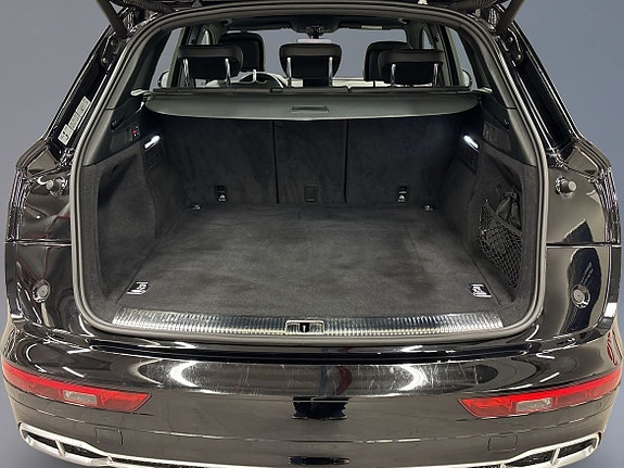 Audi Q5 8 of 16